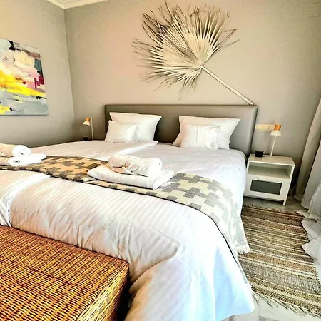 Lucky Tree Apartment Manilva